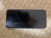 iPhone SE (第 2 世代) 128GB SIMフリー（スマホ）の商品画像 - 査定依頼日：2026年3月28日 - 最高査定価格：6,600円