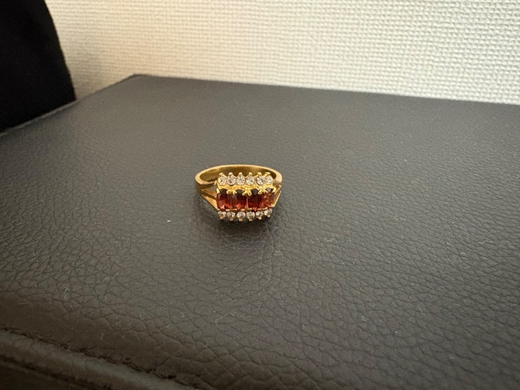 わからない（金・貴金属）の商品画像 - 査定依頼日：2026年3月12日 - 最高査定価格：200,000円