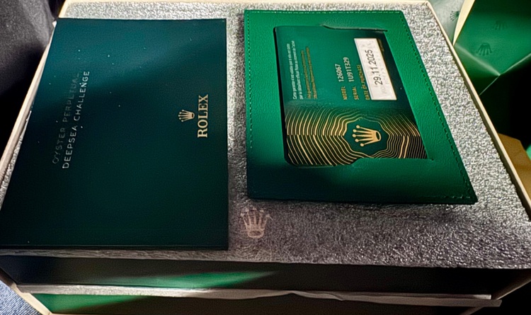 シーデューエラー　ディープシーチャレンジ（高級時計）の商品画像 - 査定依頼日：2025年11月29日 - 最高査定価格：6,200,000円