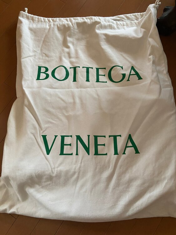 ボッテガ・ヴェネタ  （ブランドバッグ）の商品画像 - 査定依頼日：2025年5月22日 - 最高査定価格：145,000円