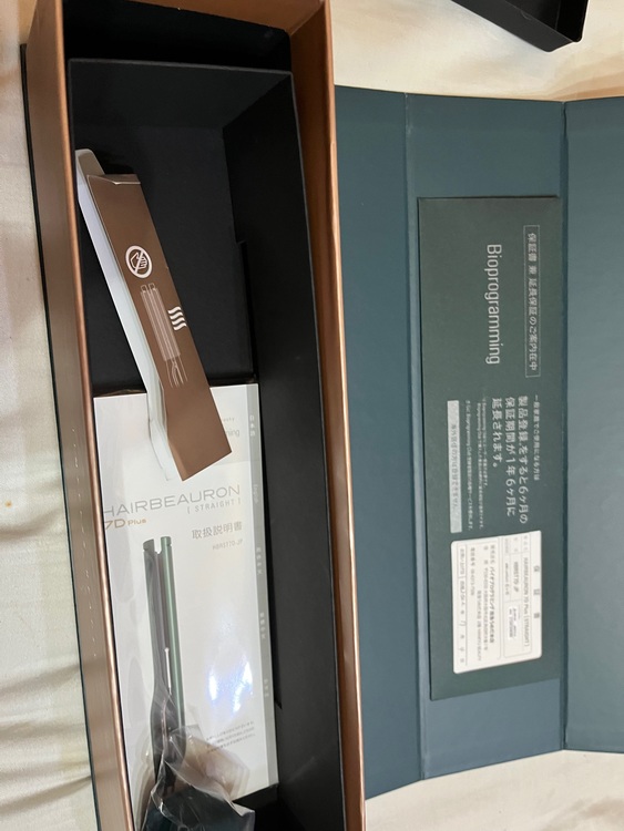 【バイオプログラミング】ヘアビューロン 4D Plus [ストレート]（家電）の商品画像 - 査定依頼日：2022年7月13日 - 最高査定価格：40,000円