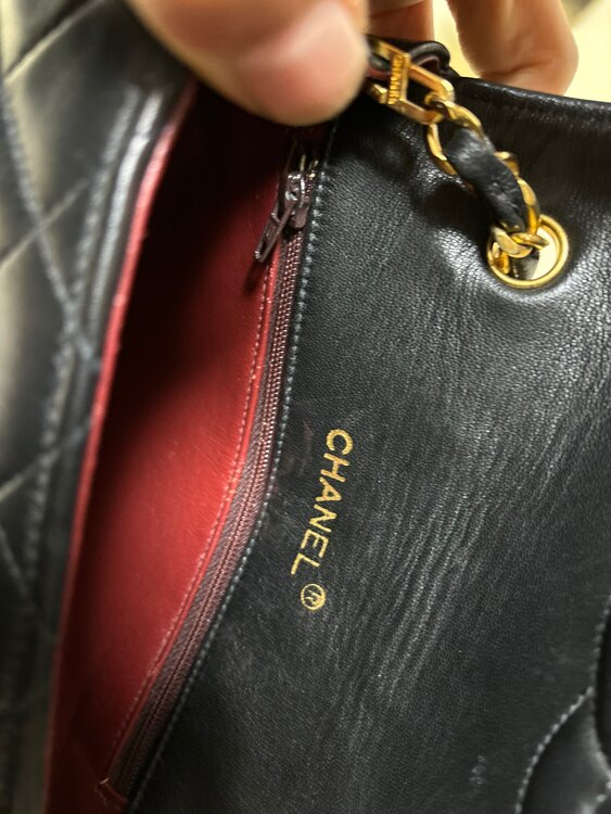 マトラッセチェーンポシェット（ブランドバッグ）の商品画像 - 査定依頼日：2025年1月28日 - 最高査定価格：110,000円