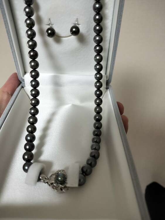 黒真珠のネックレス（宝石）の商品画像 - 査定依頼日：2024年3月8日 - 最高査定価格：40,000円