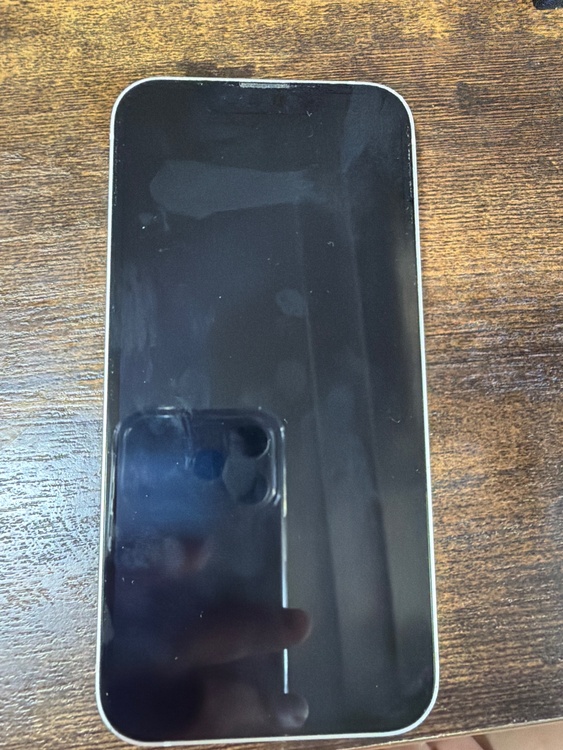iPhone iPhone 13 128GB Softbank（スマホ）の商品画像 - 査定依頼日：2026年8月6日 - 最高査定価格：35,500円