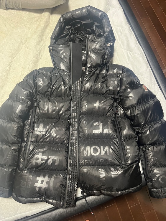 120971A000535971Z（古着・ファッション）の商品画像 - 査定依頼日：2025年10月21日 - 最高査定価格：20,000円