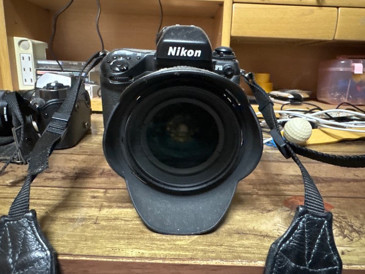 F5（カメラ）の商品画像 - 査定依頼日：2025年10月15日 - 最高査定価格：3,000円