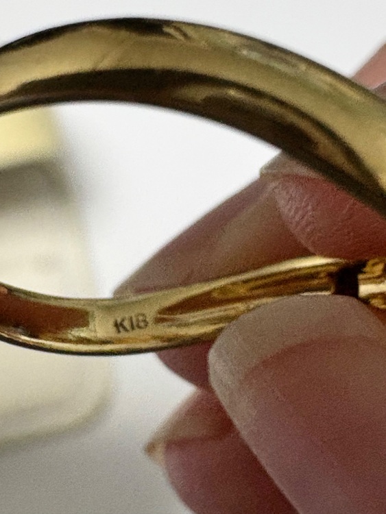 K18エメラルド、ルビー、サファイアリング（金・貴金属）の商品画像 - 査定依頼日：2025年11月12日 - 最高査定価格：320,000円