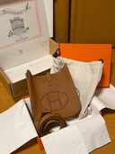 ミニエブリン（ブランドバッグ）の商品画像 - 査定依頼日：2025年10月24日 - 最高査定価格：340,000円