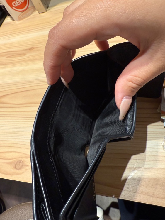 ディオール  （ブランドバッグ）の商品画像 - 査定依頼日：2025年9月21日 - 最高査定価格：18,000円