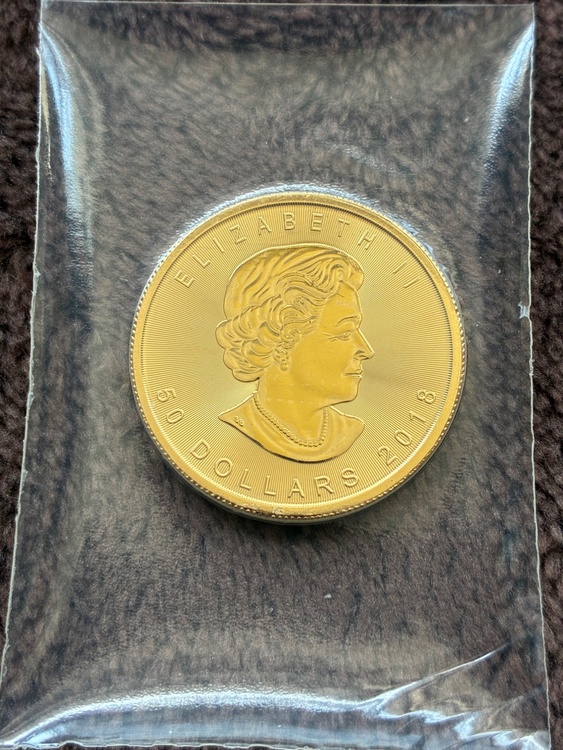 メイプルリ—フ金貨1オンス（金・貴金属）の商品画像 - 査定依頼日：2026年4月12日 - 最高査定価格：900,000円