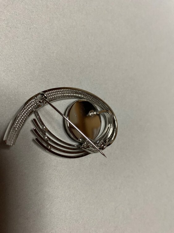 ブローチ（宝石）の商品画像 - 査定依頼日：2025年4月26日