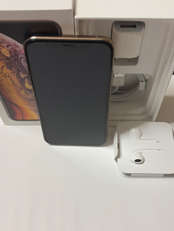 iPhone XS ゴールド、(詳細は下記)（スマホ）の商品画像 - 査定依頼日：2026年3月9日 - 最高査定価格：15,000円