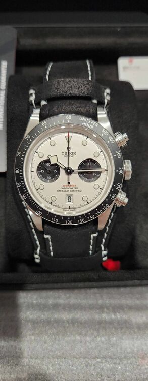 79360N（高級時計）の商品画像 - 査定依頼日：2025年6月6日 - 最高査定価格：400,000円