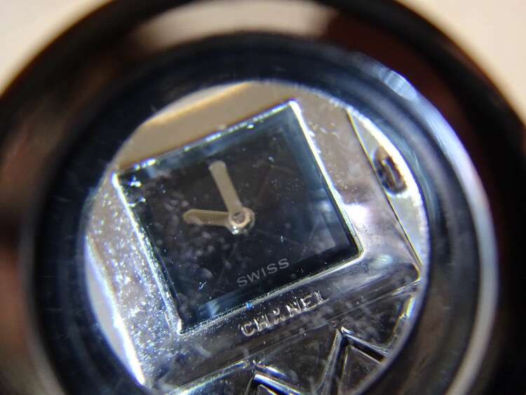 シャネル　マトラッセ　SS　ブラック文字盤　クォーツ（高級時計）の商品画像 - 査定依頼日：2025年5月9日 - 最高査定価格：50,000円