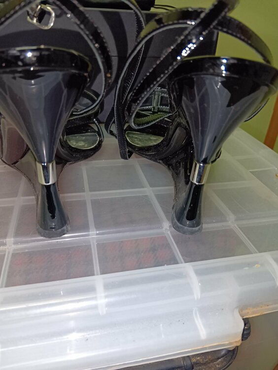 レディース　サンダル（古着・ファッション）の商品画像 - 査定依頼日：2026年1月7日 - 最高査定価格：3,500円