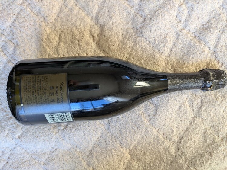 シャンパン ドン・ペリニヨン （お酒）の商品画像 - 査定依頼日：2026年1月22日 - 最高査定価格：20,000円