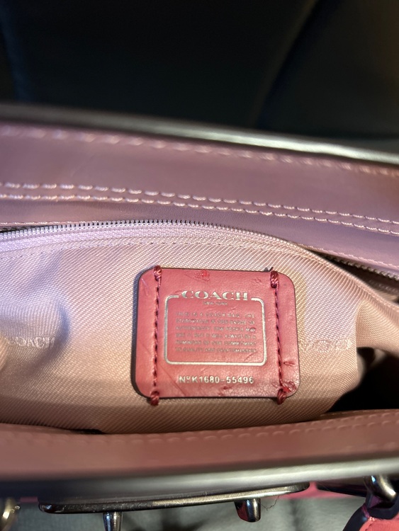 その他 コーチ （ブランドバッグ）の商品画像 - 査定依頼日：2025年11月13日 - 最高査定価格：3,000円