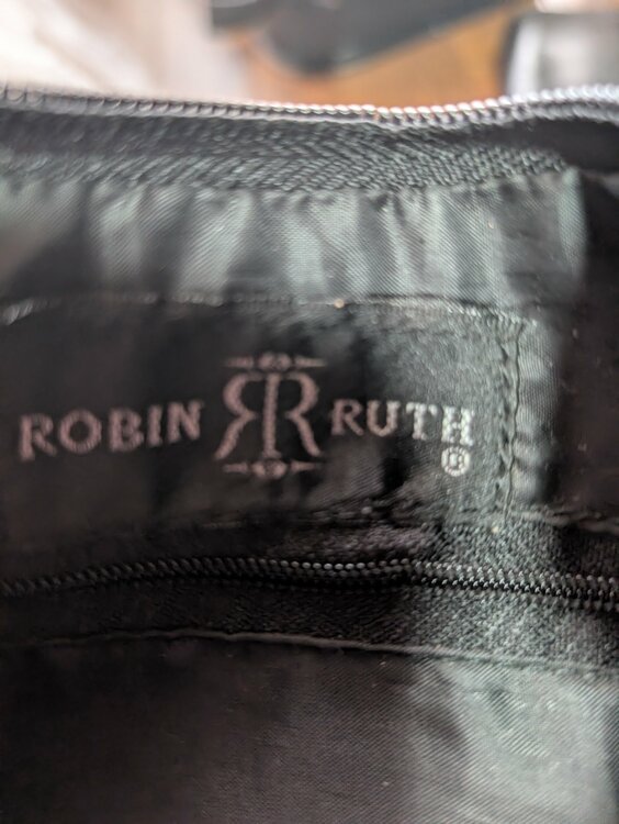 Robin Ruthのショルダーバッグ（ブランドバッグ）の商品画像 - 査定依頼日：2026年5月20日 - 最高査定価格：500円