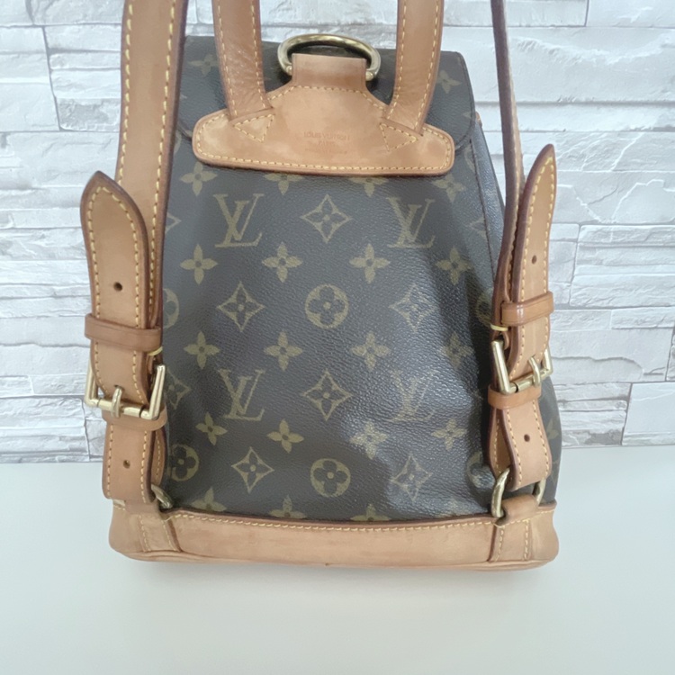 モンスリリュック（ブランドバッグ）の商品画像 - 査定依頼日：2025年10月23日 - 最高査定価格：90,000円