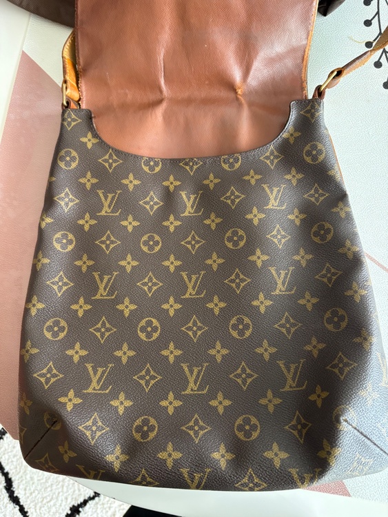 ルイヴィトン モノグラム （ブランドバッグ）の商品画像 - 査定依頼日：2026年4月24日 - 最高査定価格：70,000円