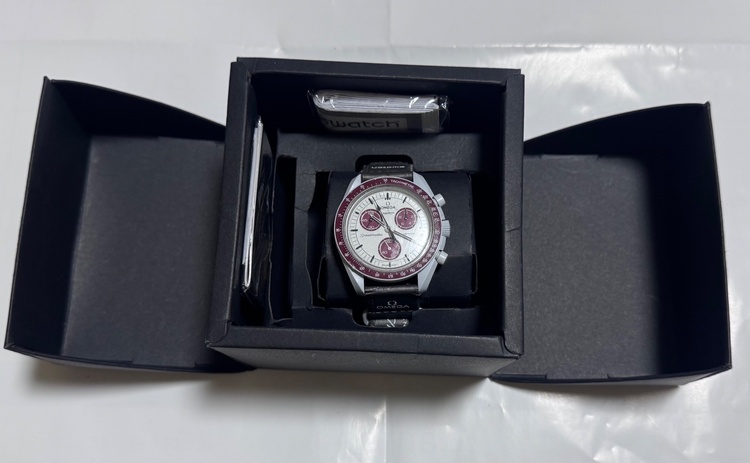 OMEGA Swatch MoonSwatch MISSION TO PLUTO（高級時計）の商品画像 - 査定依頼日：2026年3月17日 - 最高査定価格：30,000円