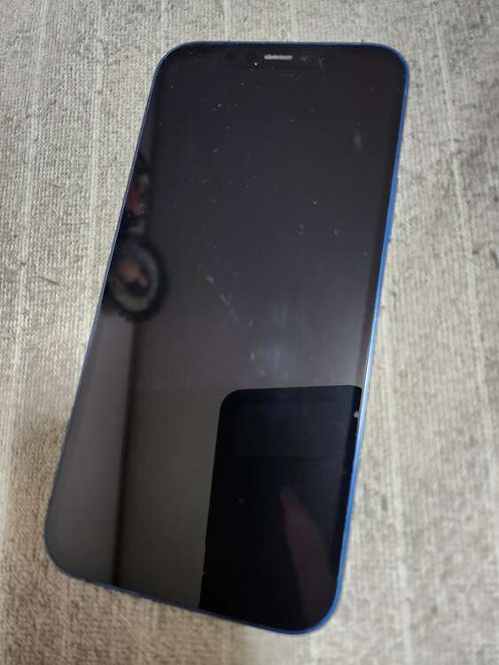 iPhone 12 256GB SIMフリー（スマホ）の商品画像 - 査定依頼日：2025年3月24日 - 最高査定価格：37,000円