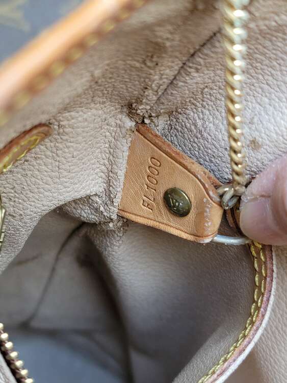 バケツ（ブランドバッグ）の商品画像 - 査定依頼日：2025年3月2日 - 最高査定価格：60,000円