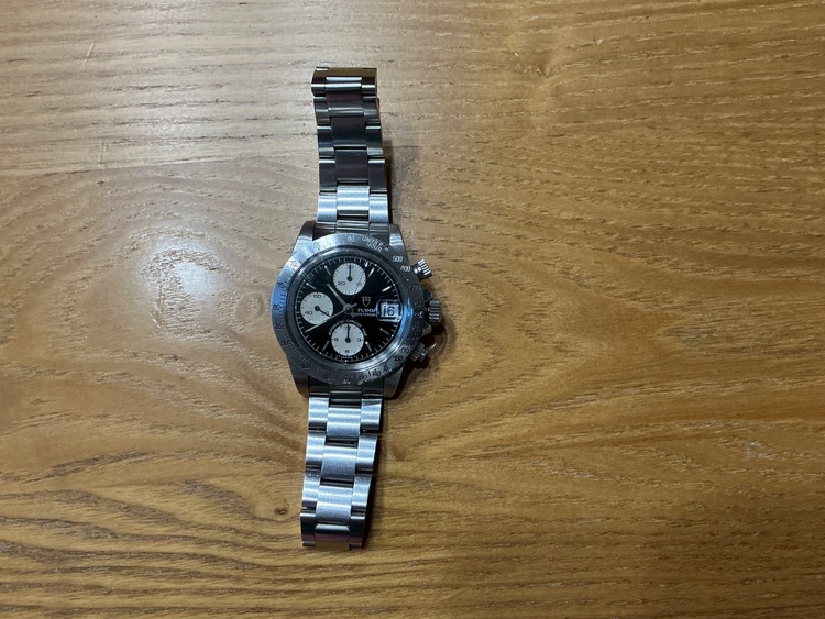 ビンテージ　クロノタイム（高級時計）の商品画像 - 査定依頼日：2025年7月21日 - 最高査定価格：680,000円