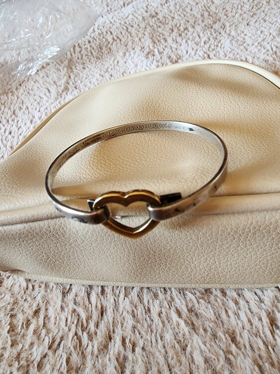 ティファニー　ハートバングル（金・貴金属）の商品画像 - 査定依頼日：2025年12月17日 - 最高査定価格：30,000円