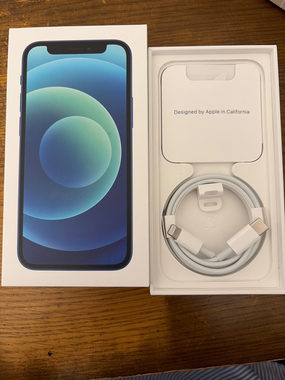 iPhone12mini（スマホ）の商品画像 - 査定依頼日：2026年4月8日 - 最高査定価格：21,000円