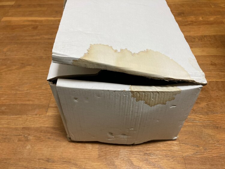 フォルクスワーゲン　ルーフラック　ティグアン用純正（カー用品）の商品画像 - 査定依頼日：2025年3月16日 - 最高査定価格：3,500円