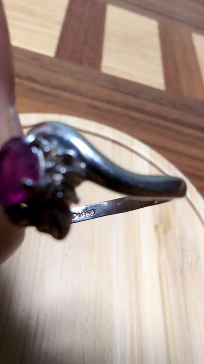 ルビーリング（金・貴金属）の商品画像 - 査定依頼日：2025年7月10日 - 最高査定価格：15,000円