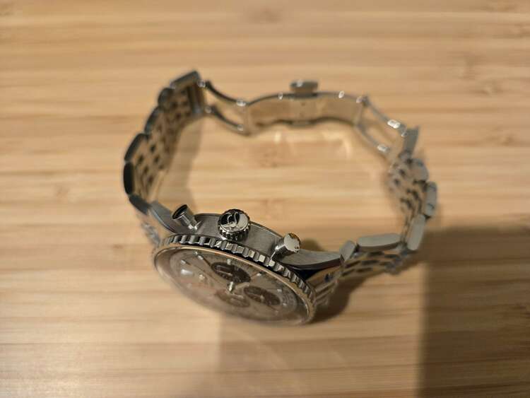 ブライトリング ナビタイマー AB0138241C1P1A（高級時計）の商品画像 - 査定依頼日：2025年3月23日 - 最高査定価格：800,000円