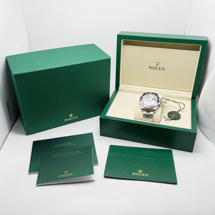 Rolex 時計　サブマリーナ（高級時計）の商品画像 - 査定依頼日：2026年9月28日 - 最高査定価格：2,330,000円