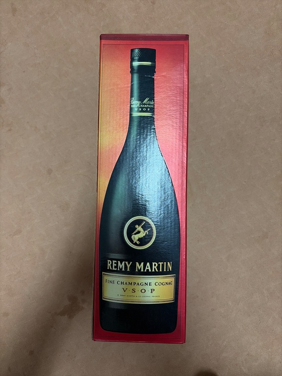 VSOP（お酒）の商品画像 - 査定依頼日：2026年2月7日 - 最高査定価格：2,000円