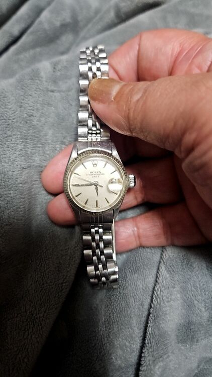 母から譲り受けたもので分かりません（高級時計）の商品画像 - 査定依頼日：2025年9月21日 - 最高査定価格：300,000円