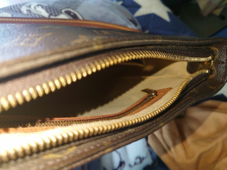 ルイヴィトン モノグラム （ブランドバッグ）の商品画像 - 査定依頼日：2025年6月5日 - 最高査定価格：31,500円