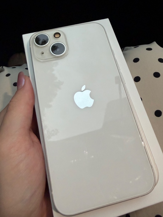iPhone iPhone 13 256GB 楽天モバイル（スマホ）の商品画像 - 査定依頼日：2026年5月27日 - 最高査定価格：42,000円