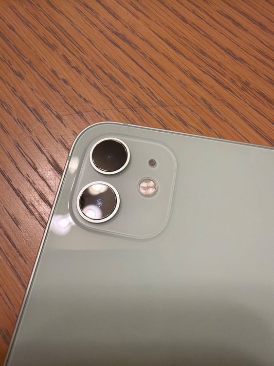 iPhone 12 128GB SIMフリー（スマホ）の商品画像 - 査定依頼日：2026年5月10日 - 最高査定価格：27,000円