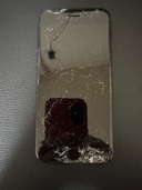 iPhoneSE 第3世代（スマホ）の商品画像 - 査定依頼日：2026年8月3日 - 最高査定価格：14,000円