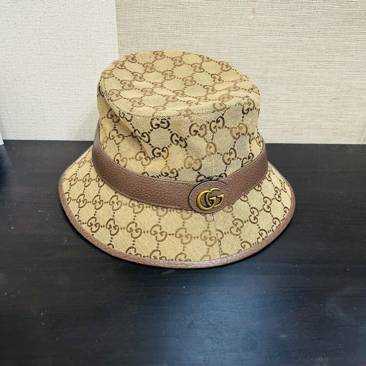 バケットハット（ブランド財布・小物）の商品画像 - 査定依頼日：2025年5月19日 - 最高査定価格：17,000円