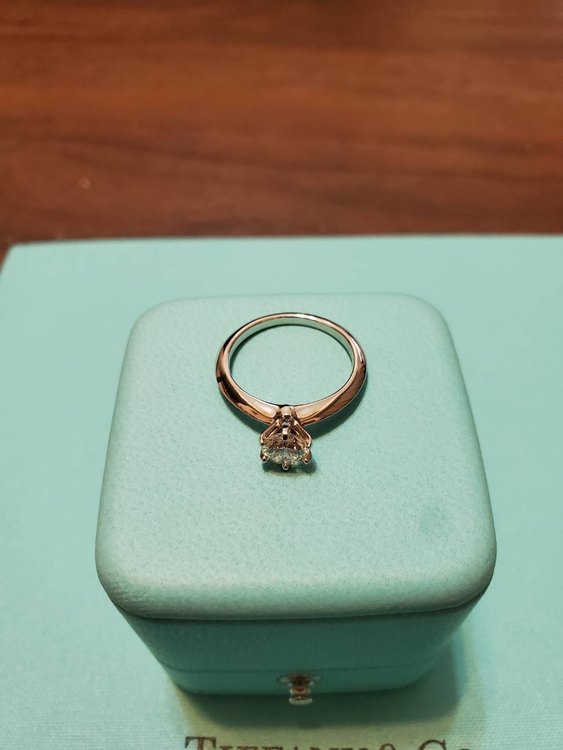 ティファニーセッティング（宝石）の商品画像 - 査定依頼日：2023年6月3日 - 最高査定価格：400,000円