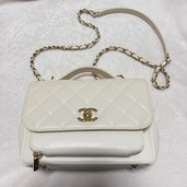 ビジネスアフィニティ（ブランドバッグ）の商品画像 - 査定依頼日：2025年11月23日 - 最高査定価格：400,000円