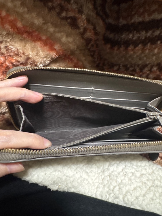 グッチ  （ブランドバッグ）の商品画像 - 査定依頼日：2026年1月4日 - 最高査定価格：30,000円