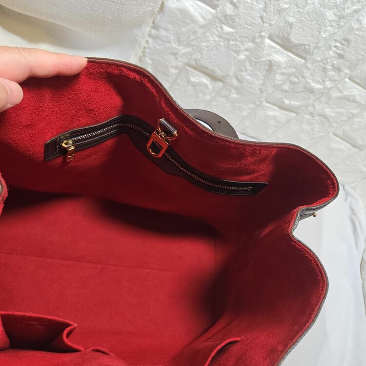 ハムステッド（ブランドバッグ）の商品画像 - 査定依頼日：2025年11月8日 - 最高査定価格：100,000円