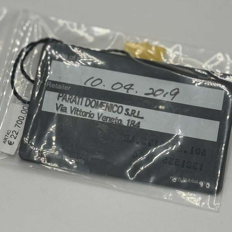 ウブロ ビックバン （高級時計）の商品画像 - 査定依頼日：2025年3月20日 - 最高査定価格：1,400,000円