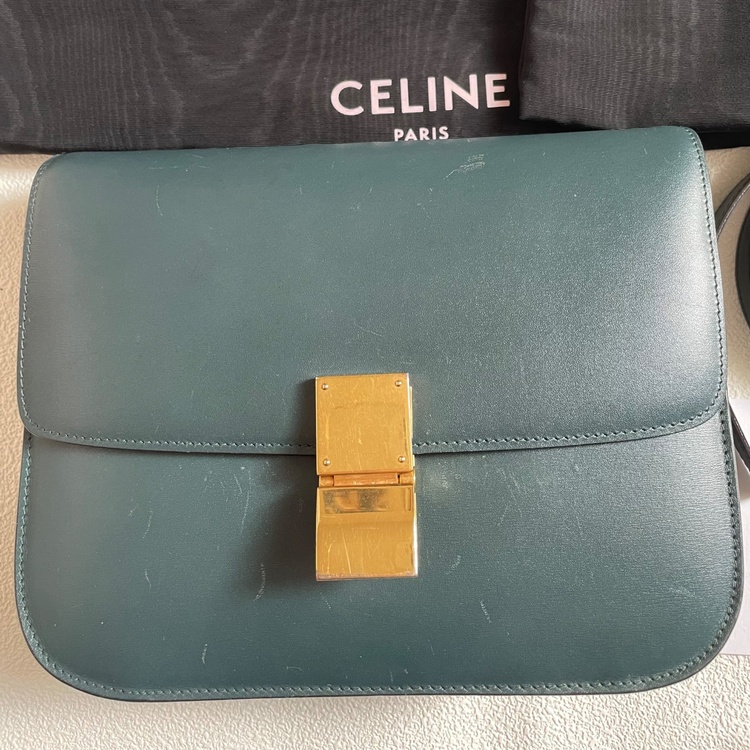 セリーヌ  （ブランドバッグ）の商品画像 - 査定依頼日：2026年4月18日 - 最高査定価格：150,000円