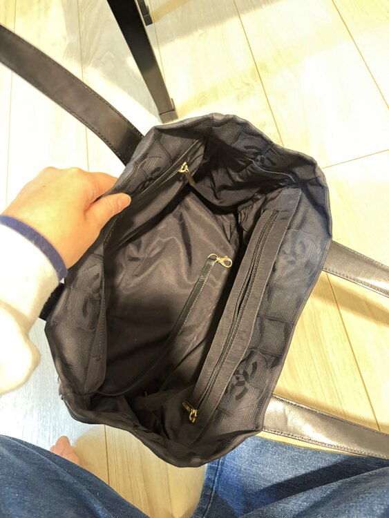 ニュートラベルラインpm（ブランドバッグ）の商品画像 - 査定依頼日：2025年3月24日 - 最高査定価格：60,000円