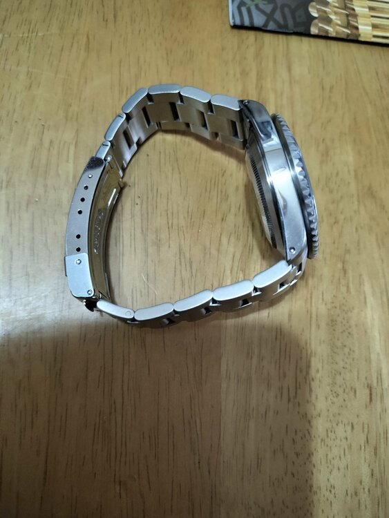 ロレックス サブマリーナー 1661（高級時計）の商品画像 - 査定依頼日：2026年2月12日 - 最高査定価格：1,600,000円