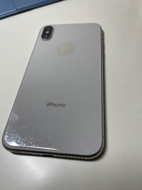 iPhone（スマホ）の商品画像 - 査定依頼日：2026年1月23日 - 最高査定価格：6,000円